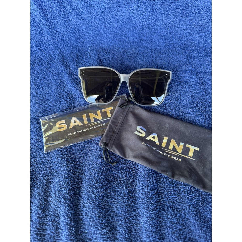SAINT Functional Eyewear Fit Over Sunglasses Set of 2 Gray Leopard Butterfly